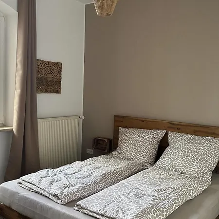 Apartman Upperroom - *