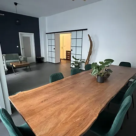 Upperroom - Apartman *